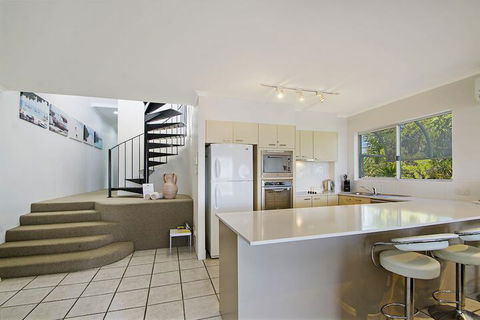 Bali Hai Apartments Noosa - Whitsundays Accommodation 7