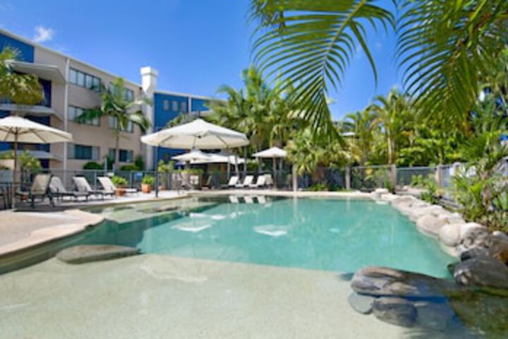 Dicky Beach QLD Whitsundays Accommodation