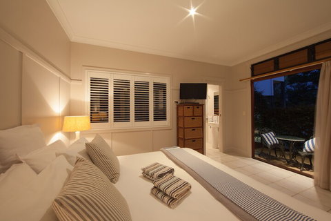 Cavvanbah Beach House - Whitsundays Accommodation 1