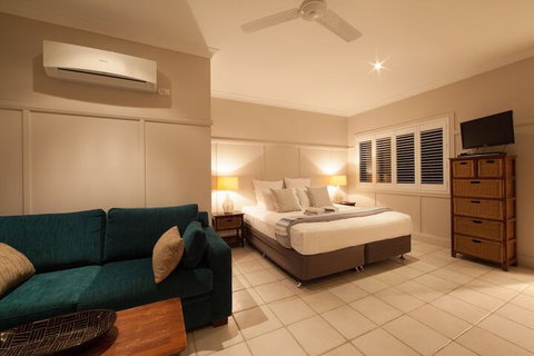 Cavvanbah Beach House - Whitsundays Accommodation 7