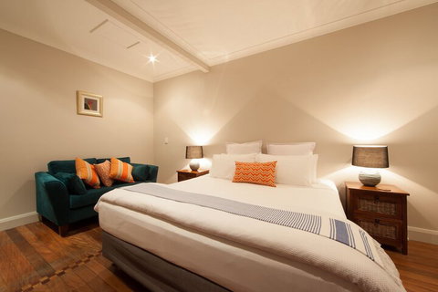 Cavvanbah Beach House - Whitsundays Accommodation 6