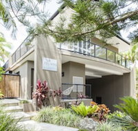 Julians Apartments - Whitsundays Accommodation