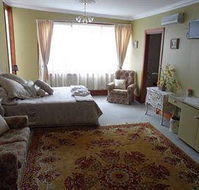 Golden Embers Apartments - Whitsundays Accommodation