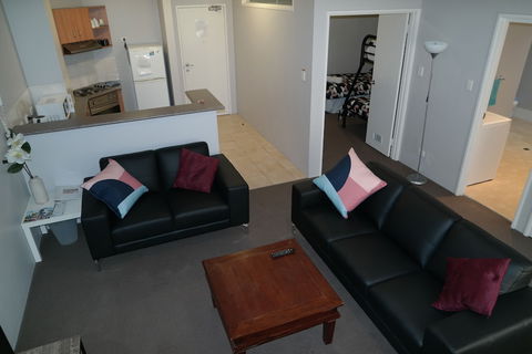 Duke's Apartments - Whitsundays Accommodation 4