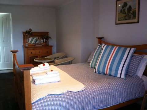 Corinella On The Esplanade Bed & Breakfast - Whitsundays Accommodation 6