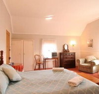 Hillview House - Whitsundays Accommodation