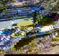 Brice Hill Country Lodge - Whitsundays Accommodation