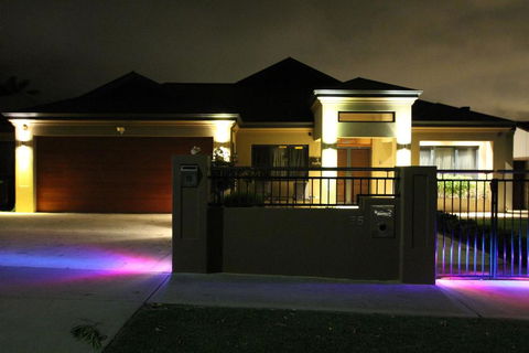 Santa Maria Executive B & B Fremantle - Whitsundays Accommodation 1