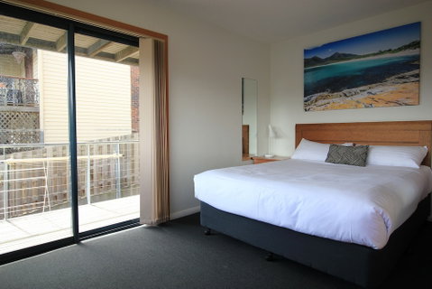 96 On Arthur Apartments - Whitsundays Accommodation 5