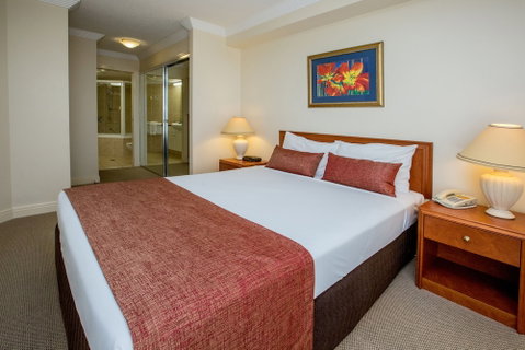 Springwood Tower Apartment Hotel - Whitsundays Accommodation 2