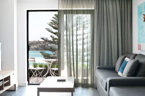 Bondi 38 Serviced Apartments - Whitsundays Accommodation 5