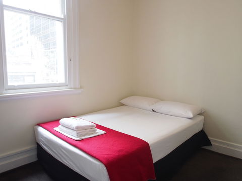Wynyard Hotel - Whitsundays Accommodation 3