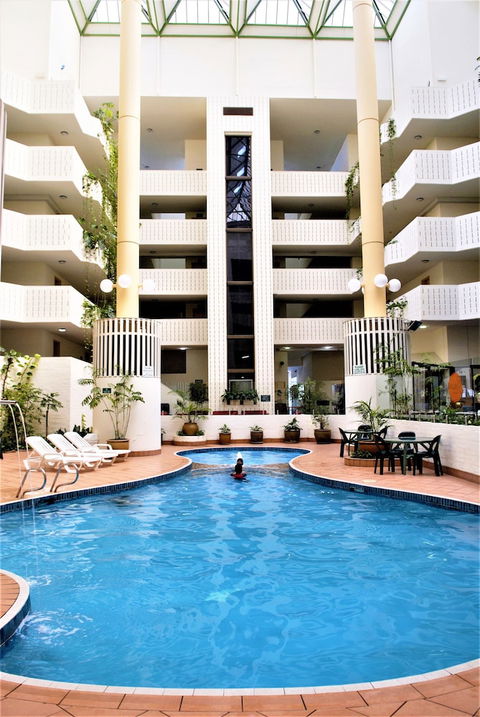 Atrium Resort Hotel - Whitsundays Accommodation 1