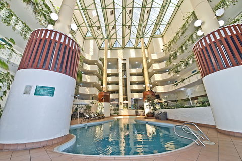 Atrium Resort Hotel - Whitsundays Accommodation 2