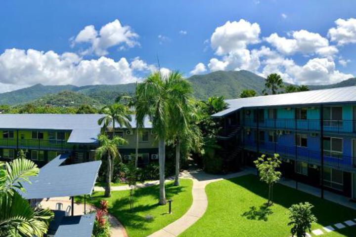 Smithfield QLD Whitsundays Accommodation