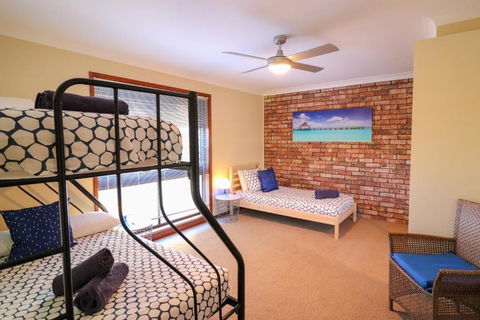Anglers Abode - Whitsundays Accommodation 7