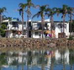 Beachfront 3 25 Willow Street - Whitsundays Accommodation
