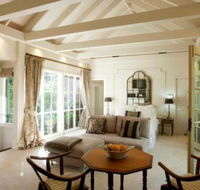 Clubbe Cottage - Whitsundays Accommodation