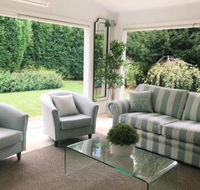 Bowral Escape - Whitsundays Accommodation