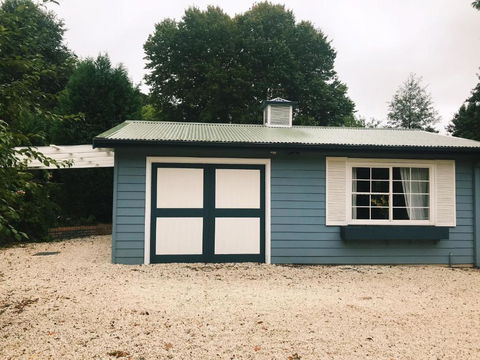 Bowral Escape - Whitsundays Accommodation 5