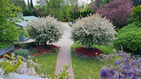 Bowral Escape - Whitsundays Accommodation 3