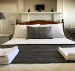 Cornwall Hotel - Whitsundays Accommodation