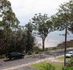 Baggies on Dutchies 9 Burbong Street large house with aircon boat parking  waterviews - Whitsundays Accommodation