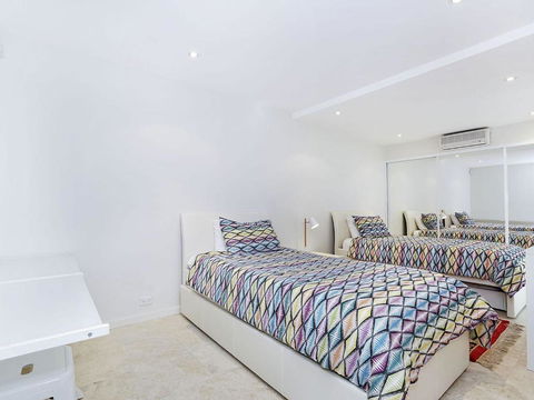 Perfect Beach Front Duplex The Entrance North - Whitsundays Accommodation 1