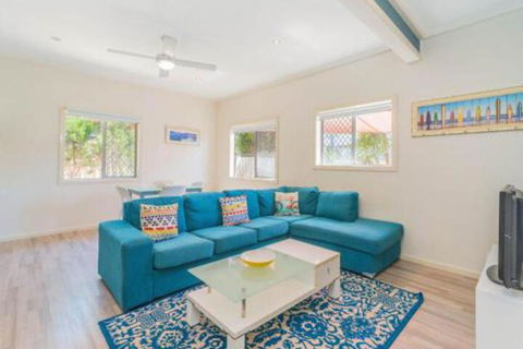 Yamba Daze Sunrise Pet Friendly - Whitsundays Accommodation 6