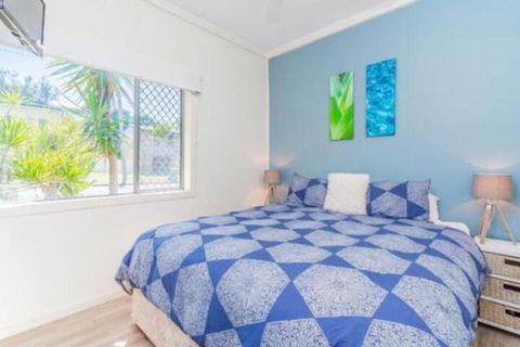 Yamba Daze Sunrise Pet Friendly - Whitsundays Accommodation 2