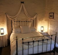 Griffiths Cottage - Whitsundays Accommodation