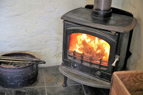 Griffiths Cottage - Whitsundays Accommodation 4