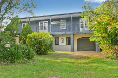 Bonny Beach House Holiday Accommodation With Pool - Whitsundays Accommodation 0