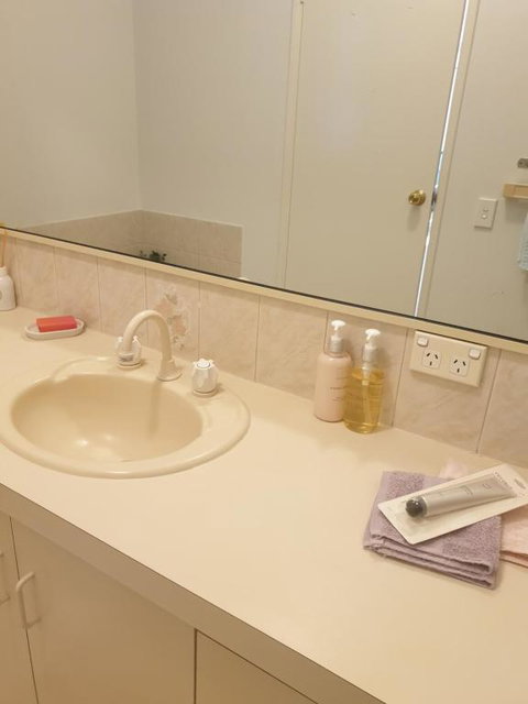 Beachside Retreat 2 - Whitsundays Accommodation 5