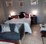 Yorks Lookout Lodge Bed  Breakfast - Whitsundays Accommodation