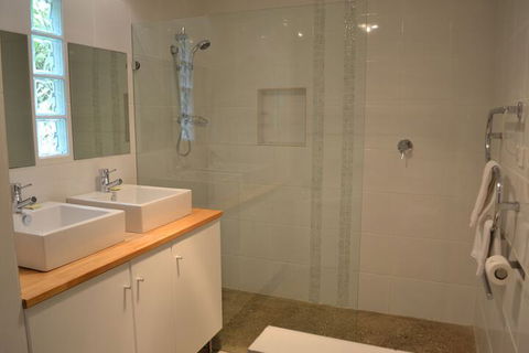 Tin House At Tanunda - Whitsundays Accommodation 4