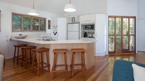 Utopia Beach House - Whitsundays Accommodation 1
