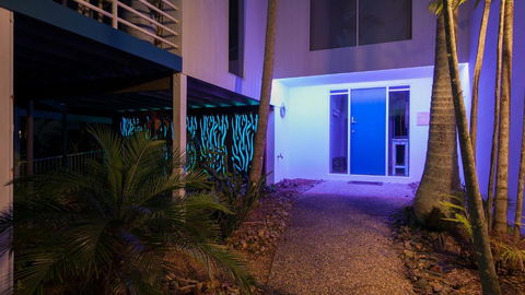Utopia Beach House - Whitsundays Accommodation 2