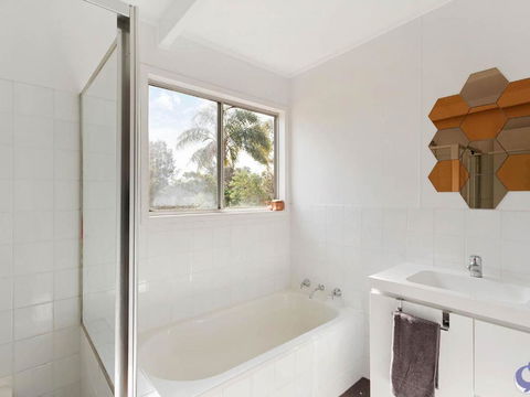 House One At Potato Point - Whitsundays Accommodation 6