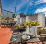 Cradle at Casa Blanca Country Retreat - Whitsundays Accommodation