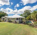 The Frangipani Farm - Whitsundays Accommodation