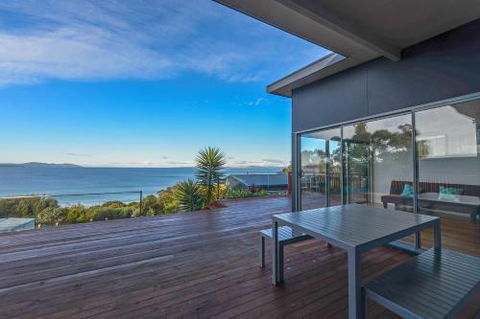Jacks Nest - Whitsundays Accommodation 0