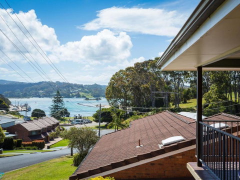 Bayview Unit Stunning Inlet Views - Whitsundays Accommodation 3