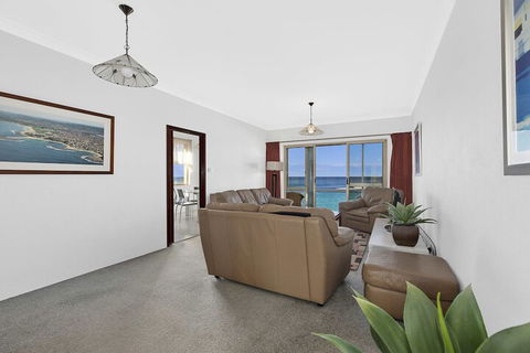 Stunning Toowoon Bay On Charlton - Whitsundays Accommodation 6