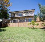 Lytton at Lonnie - Whitsundays Accommodation