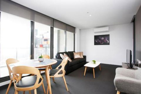 Immaculate 2BR With 2 Bathroom Private Unit In CBD - Whitsundays Accommodation 0