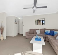 Golden Sands Apartment 10 - Whitsundays Accommodation