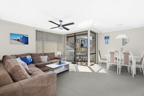 Sundowner Apartment 10 - Whitsundays Accommodation 0