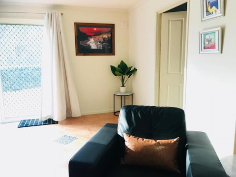 Eatons Hill Hidden Valley Retreat - Whitsundays Accommodation 5