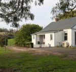 Leichhardt Cottages - Whitsundays Accommodation